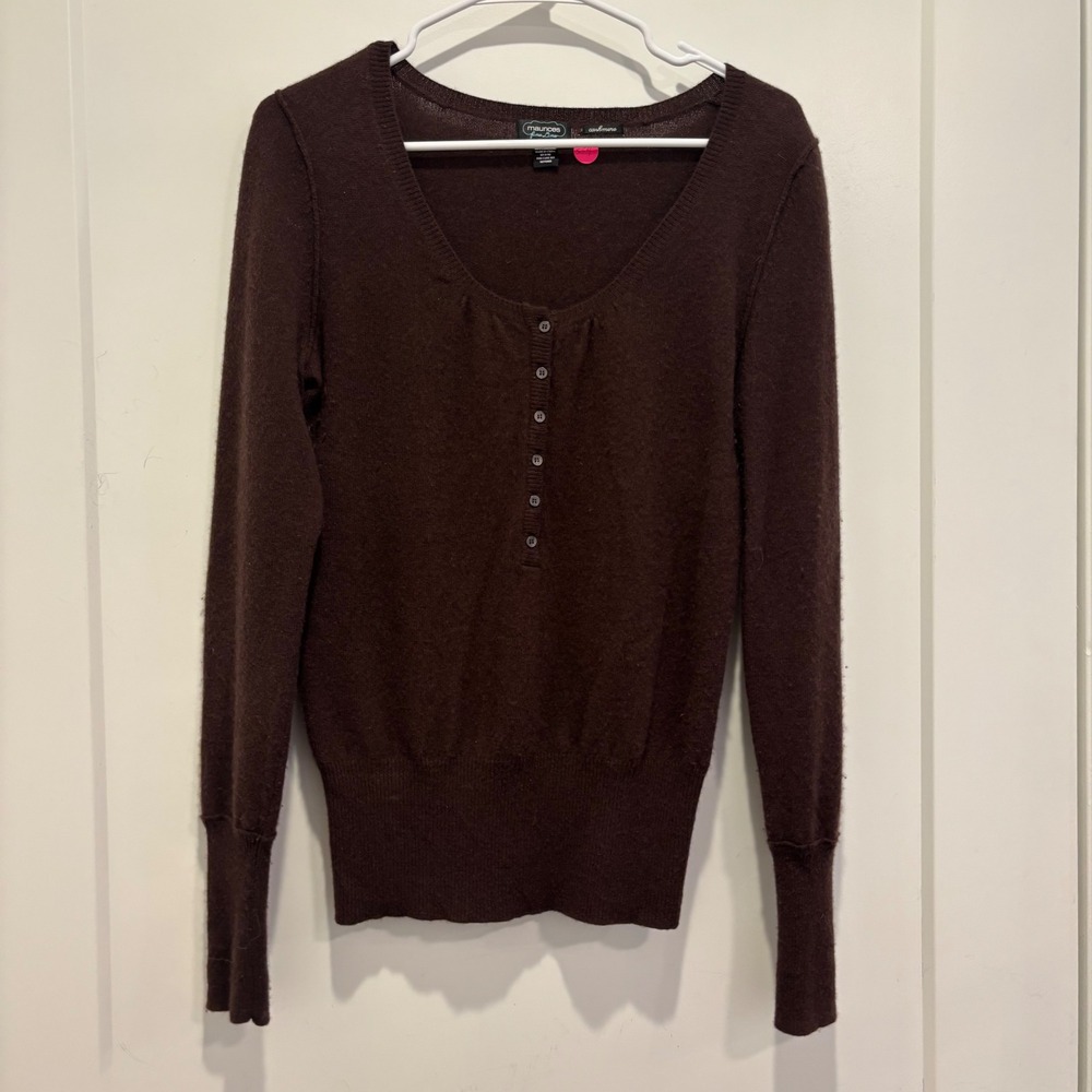 Maurices Fine Line Brown 100% Cashmere Henley Sweater Scoop Neck Womens‎ Medium